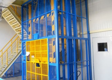 室內(nèi)安裝直頂式升降臺(tái)系列